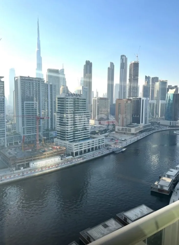 Lokal biurowy na  sprzedaż Dubaj - 6% zysk rocznie. Solidny Najemca. Inwestycja natychmiastowa